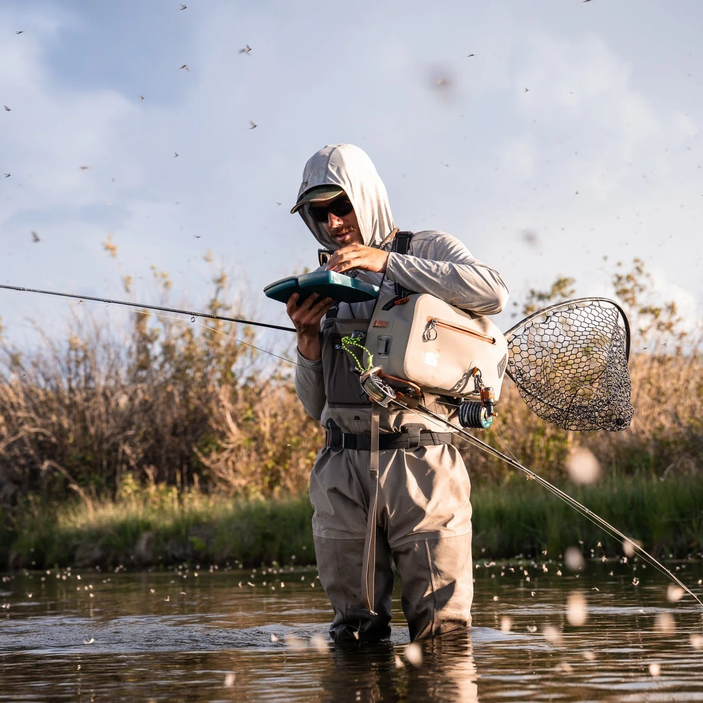 Fishpond Thunderhead Submersible Sling - Image 11